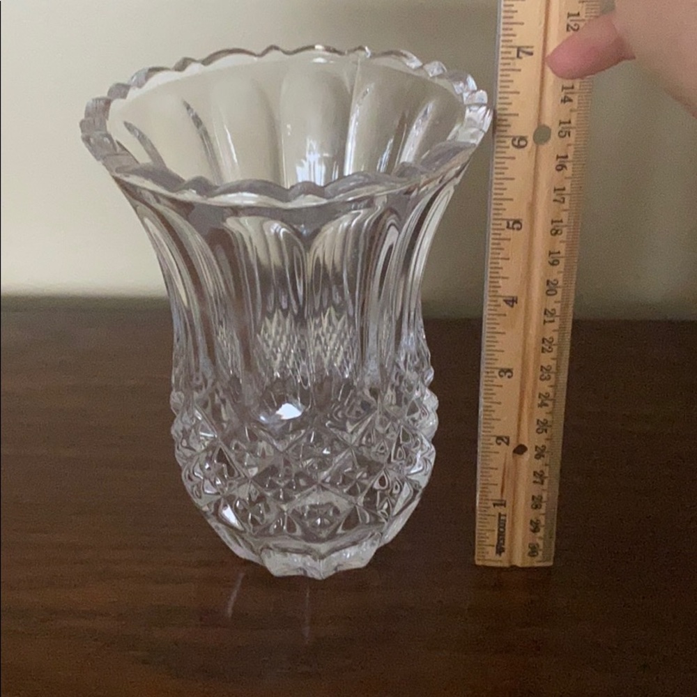 Crystal vase 🏺 - Picture 2 of 5